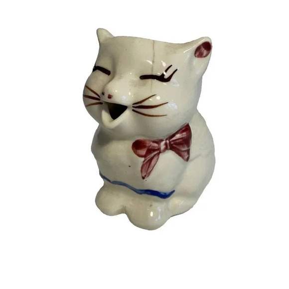 Vintage Shawnee Pottery Puss N Boots Kitty Cat Creamer Pitcher - Picture 1 of 8